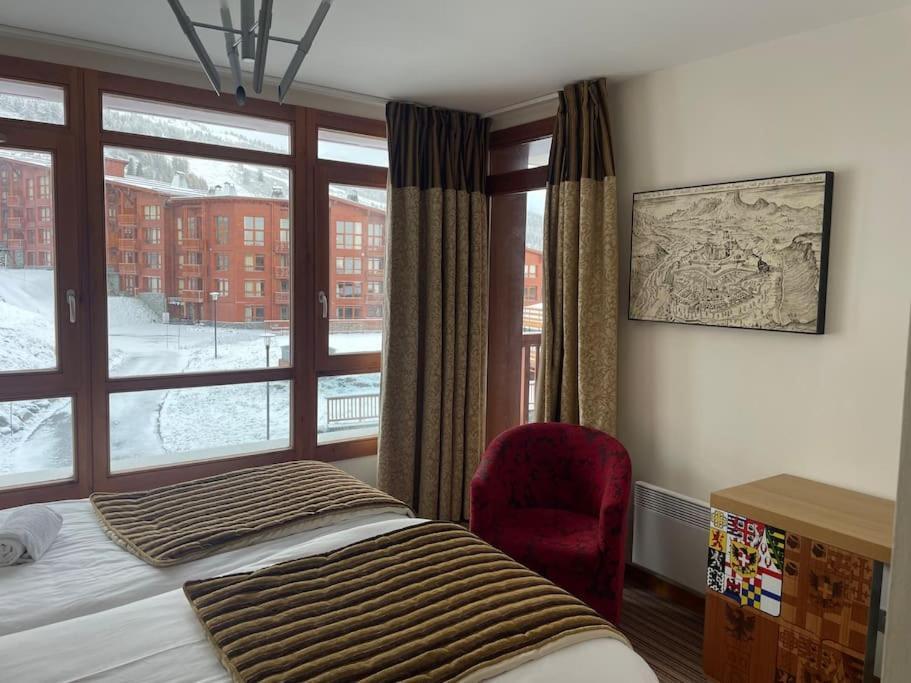 Confort Et Espace Pour Cet Appartement Duplex De 100 M2 Avec Grand Sejour Expose Sud Avec Cheminee, 4 Chambres , Acces Direct Aux Pistes De Ski Et Au Golf Dans La Residence Edenarc Avec Piscine, Jacuzzi Et Spa Bourg-Saint-Maurice Esterno foto