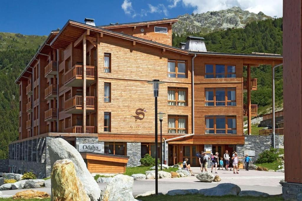 Confort Et Espace Pour Cet Appartement Duplex De 100 M2 Avec Grand Sejour Expose Sud Avec Cheminee, 4 Chambres , Acces Direct Aux Pistes De Ski Et Au Golf Dans La Residence Edenarc Avec Piscine, Jacuzzi Et Spa Bourg-Saint-Maurice Esterno foto